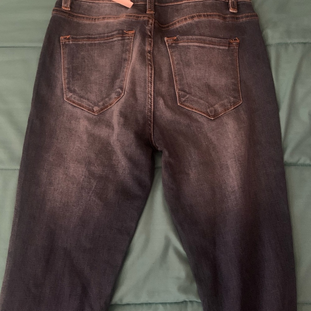 Jeans - Picture 2 of 3